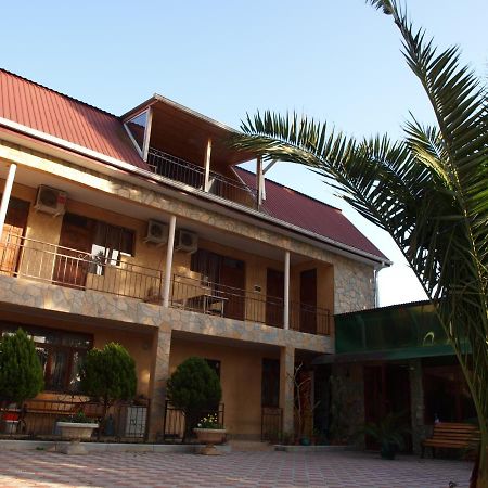 Mechta Guest House Tsandrypsh ภายนอก รูปภาพ